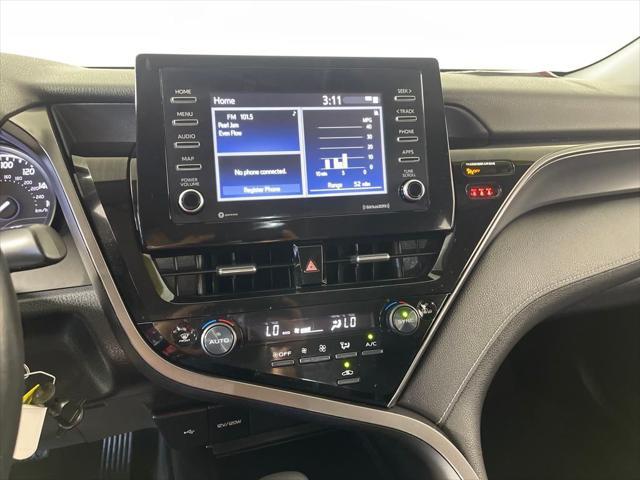 Photo of 2022 Mica Toyota Camry