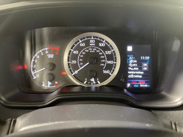 Photo of 2022 Classic Silver Toyota Corolla