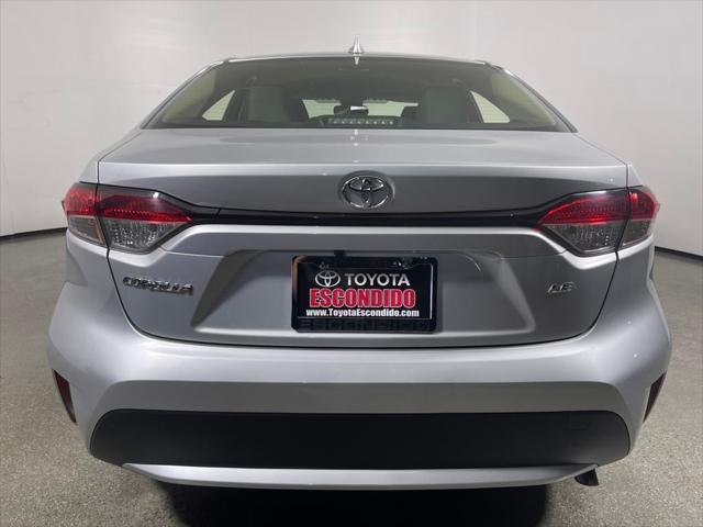 Photo of 2022 Classic Silver Toyota Corolla