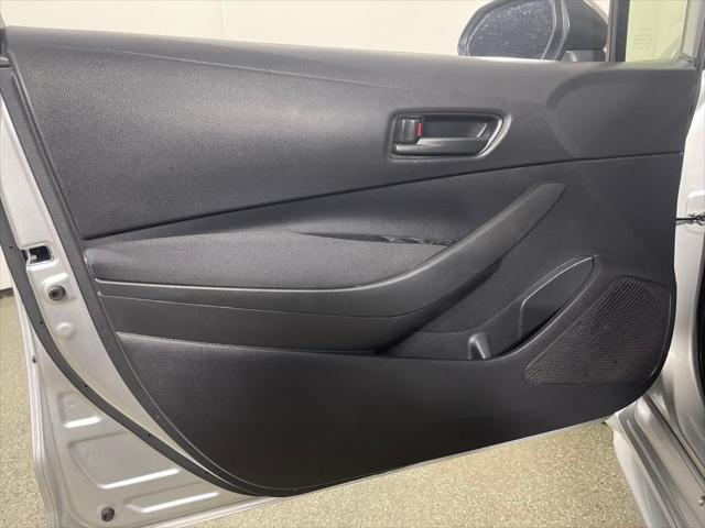 Photo of 2022 Classic Silver Toyota Corolla