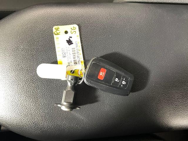 Photo of 2023 Silver Sky Metallic Toyota RAV4