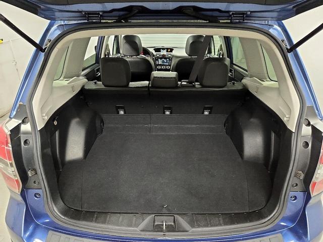 Photo of 2016 Blue Subaru Forester