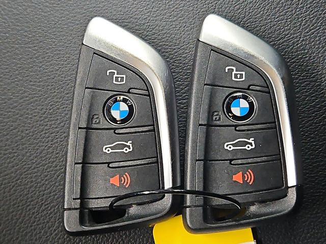 Photo of 2023 Gray BMW X3