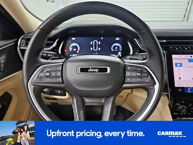 Photo of 2022 Gray Jeep Grand Cherokee L