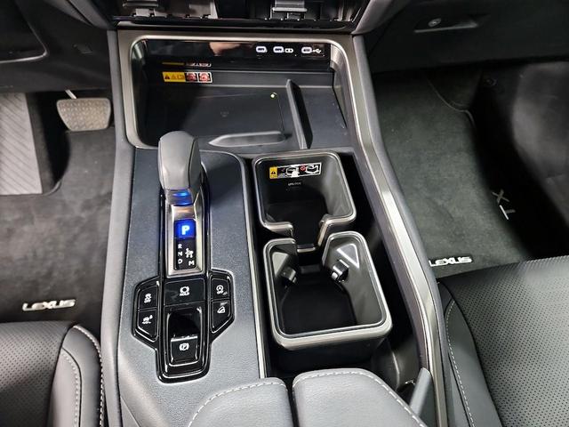 Photo of 2024 Gray Lexus TX 350