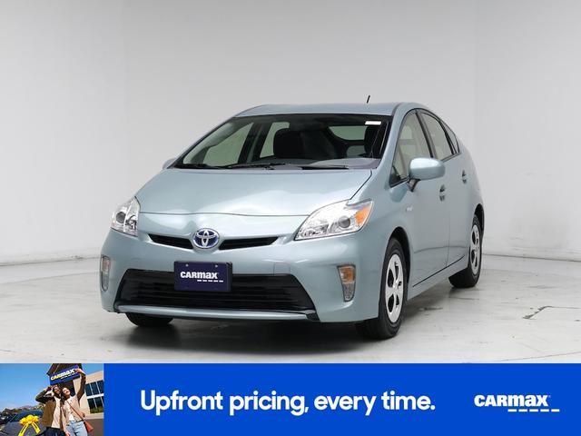 Photo of 2015 Blue Toyota Prius