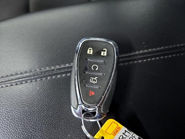 Photo of 2023 Gray Chevrolet Malibu