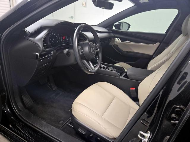 Photo of 2019 Black Mazda Mazda3