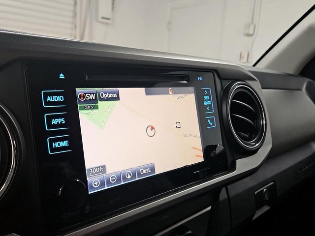 Photo of 2017 Tan Toyota Tacoma