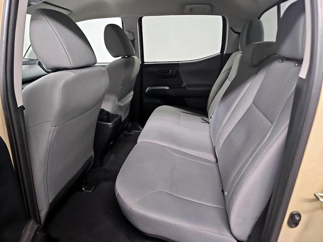 Photo of 2017 Tan Toyota Tacoma