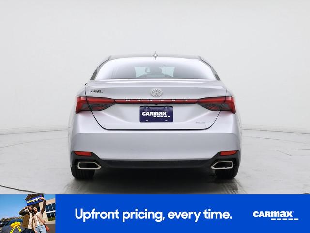 Photo of 2022 Gray Toyota Avalon