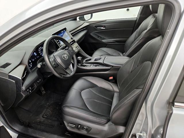 Photo of 2022 Gray Toyota Avalon