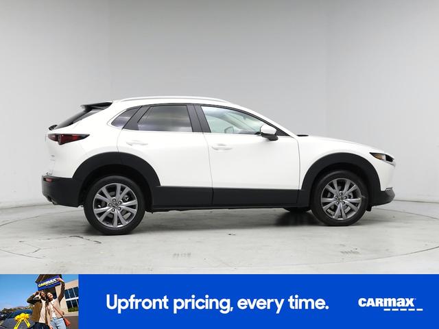 Photo of 2022 White Mazda CX-30