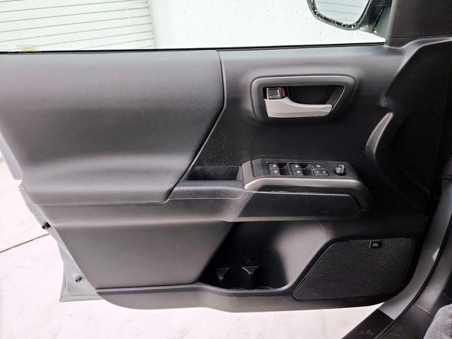 Photo of 2019 Gray Toyota Tacoma