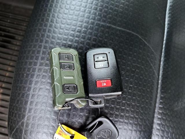 Photo of 2019 Gray Toyota Tacoma