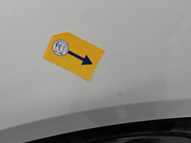 Photo of 2020 White Tesla Model 3
