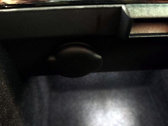Photo of 2020 White Tesla Model 3