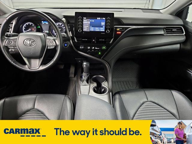 Photo of 2021 Blue Toyota Camry