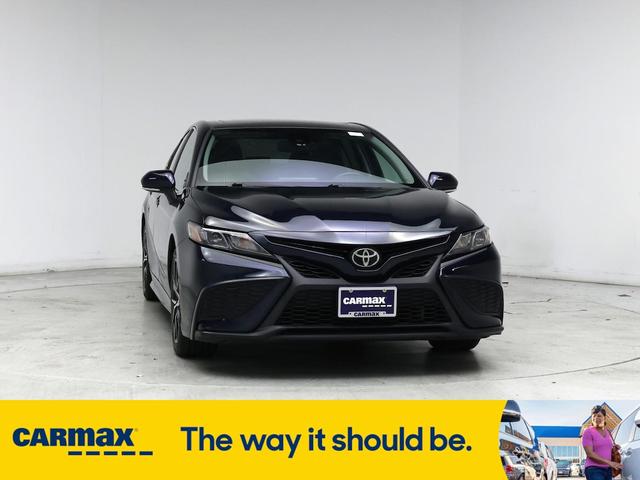Photo of 2021 Blue Toyota Camry