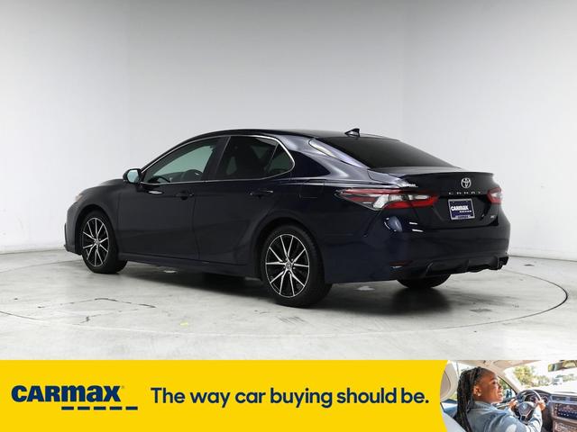 Photo of 2021 Blue Toyota Camry