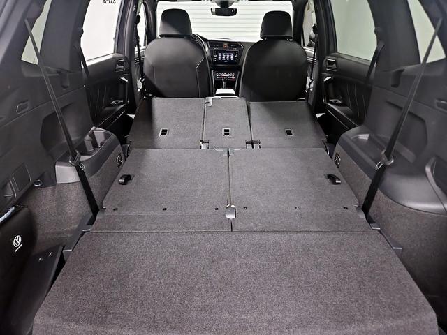 Photo of 2023 Gray Volkswagen Tiguan