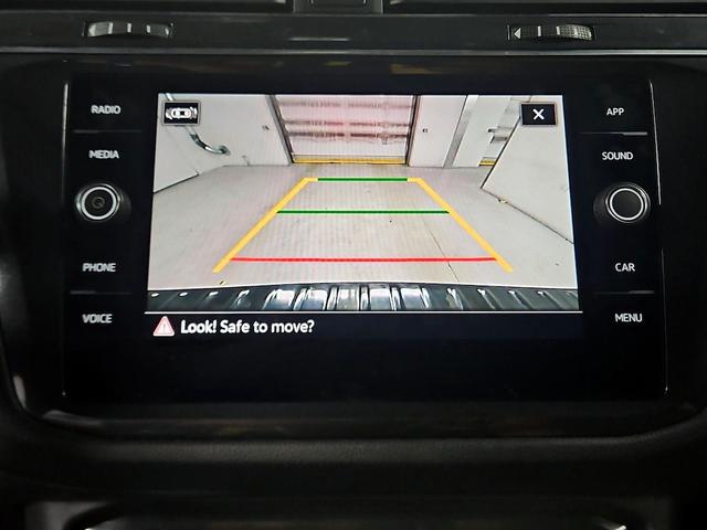 Photo of 2023 Gray Volkswagen Tiguan