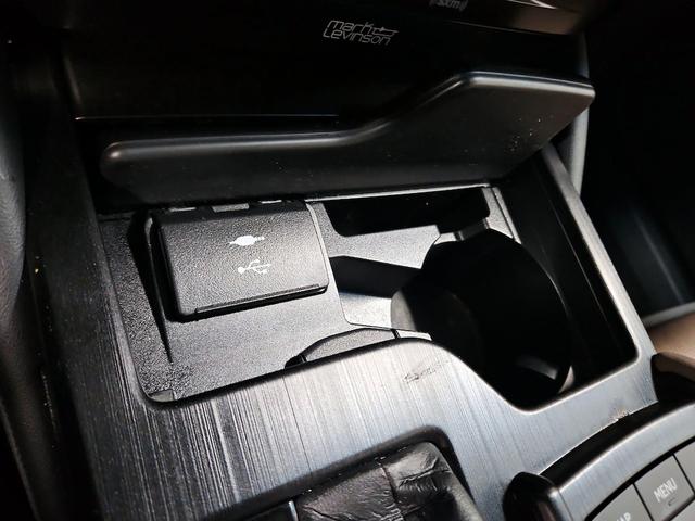 Photo of 2022 Black Lexus ES 350