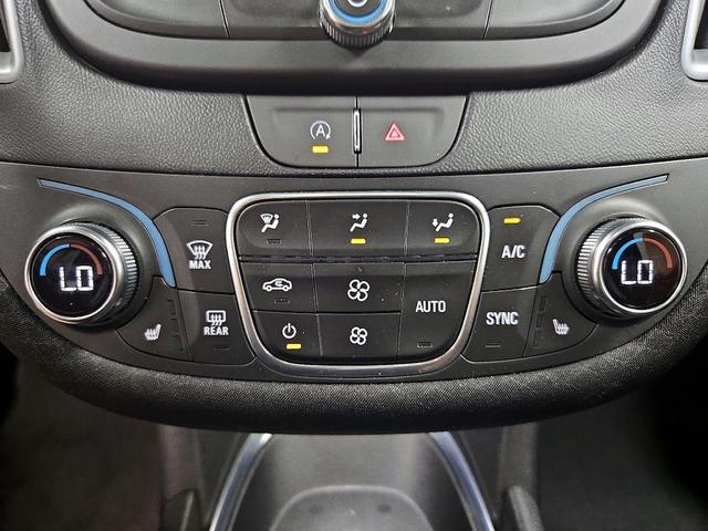 Photo of 2023 White Chevrolet Malibu