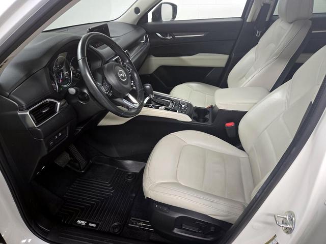 Photo of 2018 White Mazda CX-5