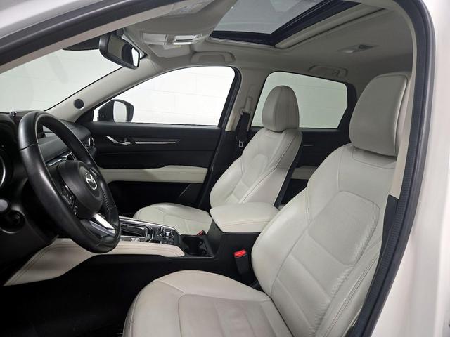 Photo of 2018 White Mazda CX-5