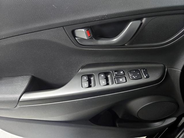 Photo of 2023 Black Hyundai KONA