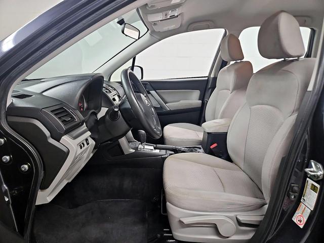 Photo of 2014 Gray Subaru Forester