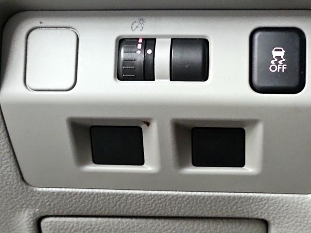 Photo of 2014 Gray Subaru Forester
