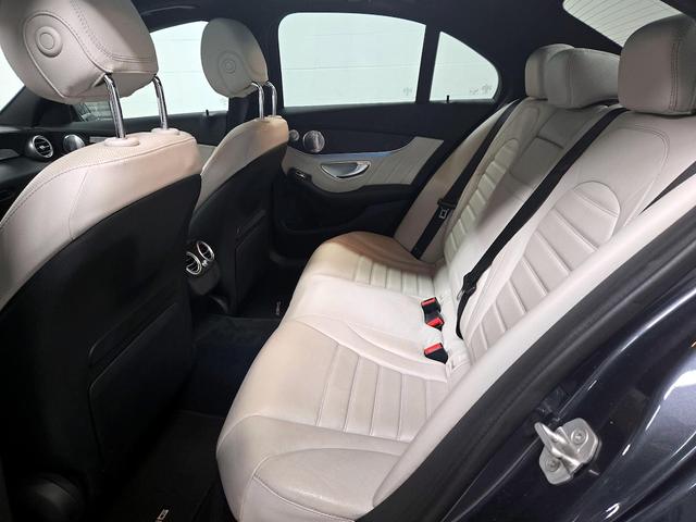 Photo of 2015 Gray Mercedes-Benz C-Class