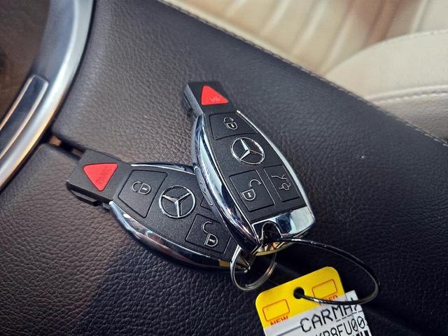 Photo of 2015 Gray Mercedes-Benz C-Class