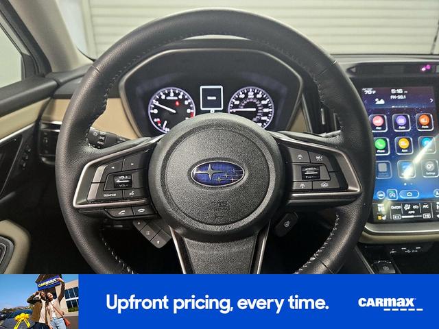 Photo of 2022 White Subaru Outback