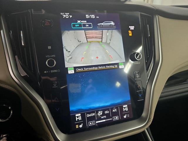 Photo of 2022 White Subaru Outback
