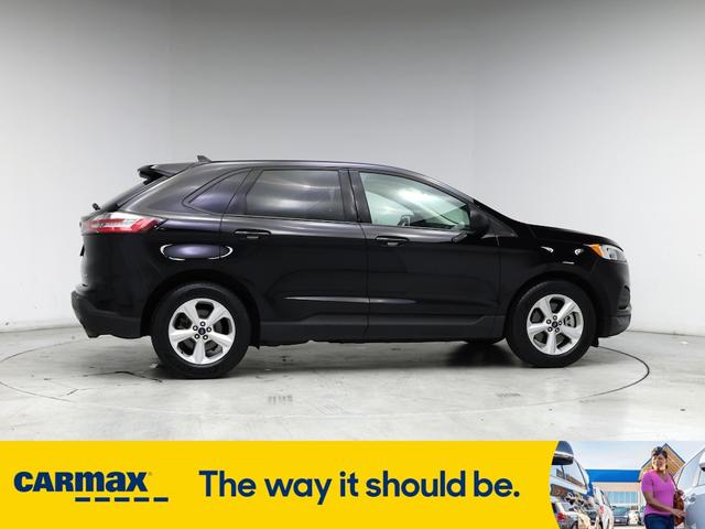 Photo of 2020 Black Ford Edge
