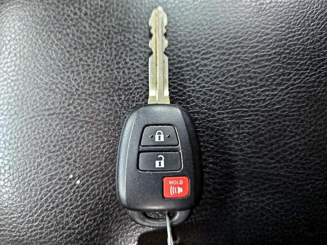 Photo of 2018 Silver Toyota RAV4