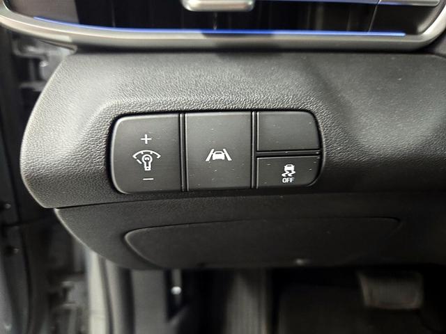 Photo of 2022 Gray Hyundai ELANTRA
