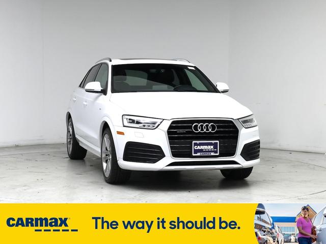 Photo of 2018 White Audi Q3