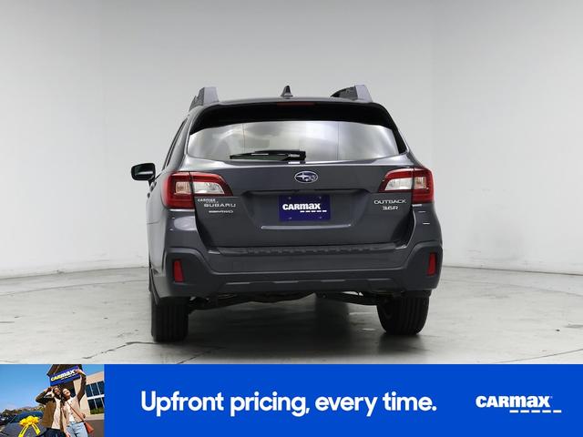 Photo of 2019 Gray Subaru Outback