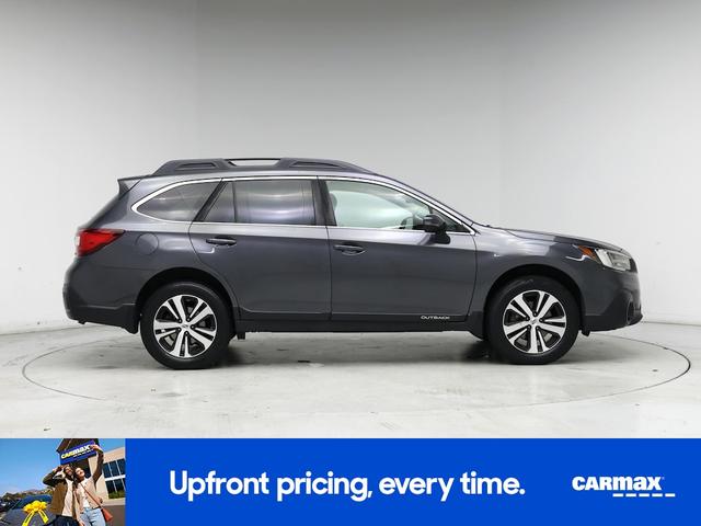 Photo of 2019 Gray Subaru Outback