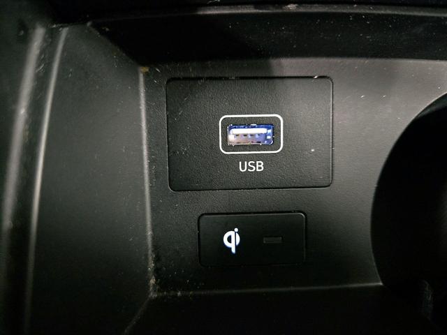 Photo of 2023 Black Hyundai SANTA FE