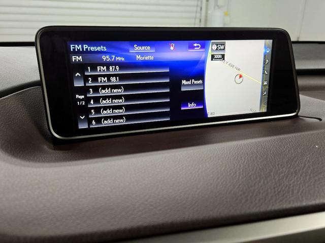 Photo of 2017 Gray Lexus RX 350