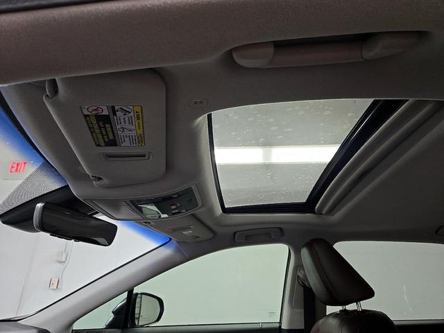 Photo of 2017 Gray Lexus RX 350