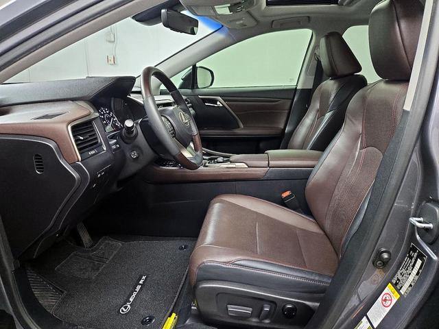 Photo of 2017 Gray Lexus RX 350