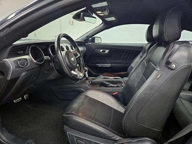 Photo of 2023 Black Ford Mustang