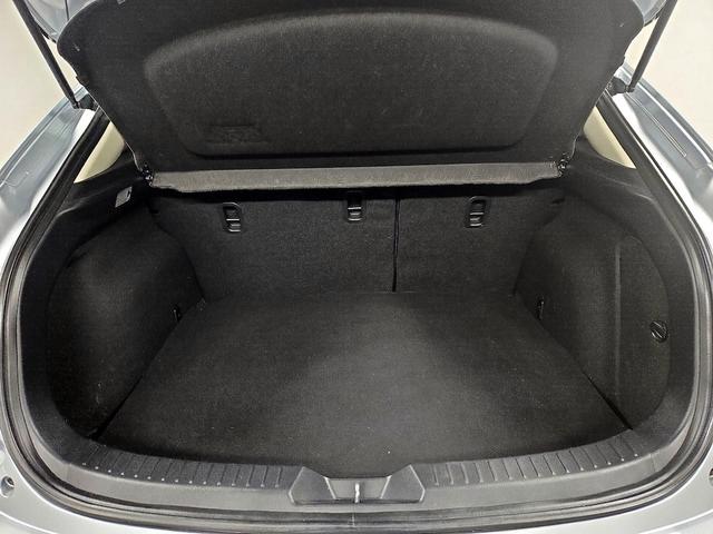 Photo of 2017 Silver Mazda Mazda3