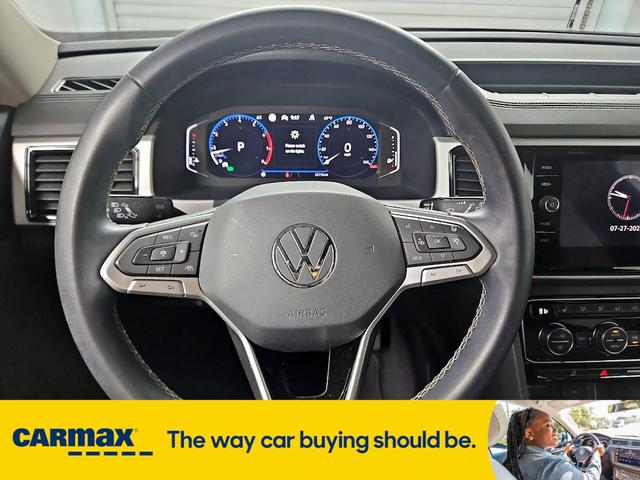 Photo of 2021 Gray Volkswagen Atlas